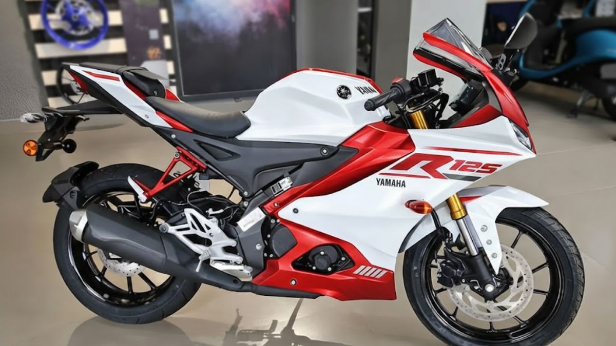 Yamaha R15